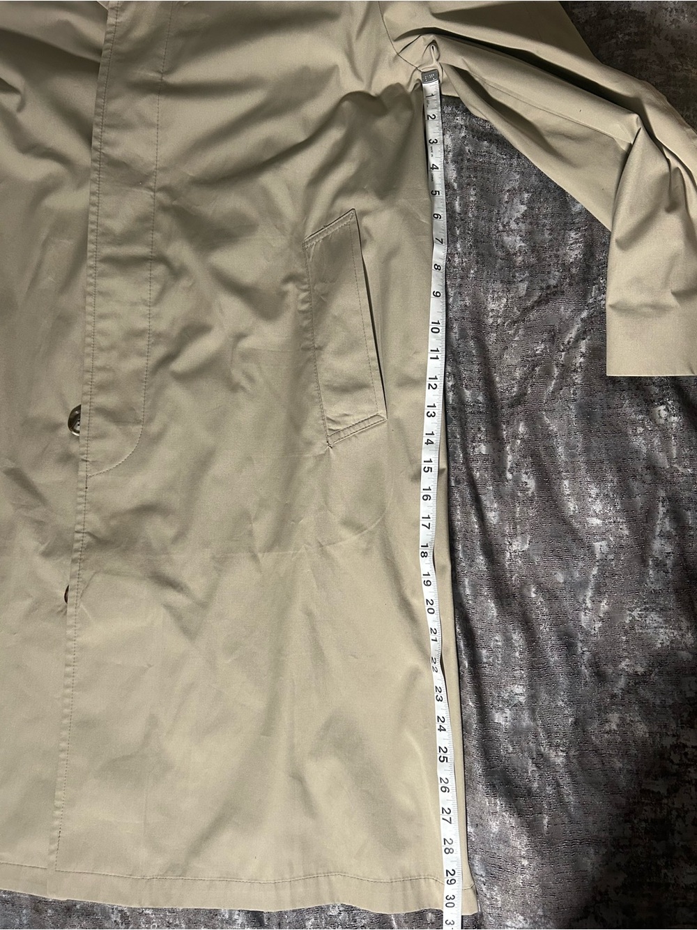 Vintage Brooks Brothers Long Trench Coat in Stone 42R - Picture 7 of 11